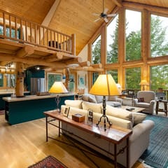 Peak 7 Cabin w/ Ten Mile Range Views, Fireplace