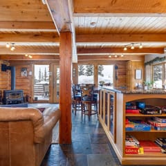Rustic Breckenridge Cabin w/ Hot Tub & Forest View