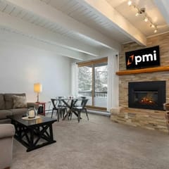 Breckenridge Condo w/ Hot Tub & Mountain Views