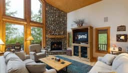 Peak 7 Cabin w/ Ten Mile Range Views, Fireplace