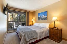 Ski-In/Ski-Out Condo, Steps to Main St & Pool