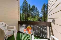 Waterfront Breck Condo: Fireplace & Walk to Lifts