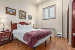 Walk to Slopes & Main St Condo