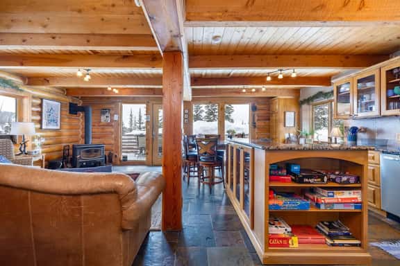 Rustic Breckenridge Cabin w/ Hot Tub & Forest View - Image 1