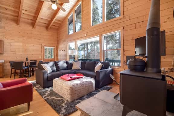 Forest Cabin with a Hot Tub, Near Breckenridge Trails - Image 1