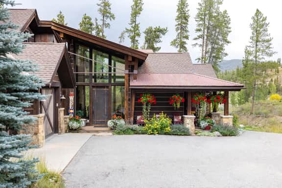 Mountain Retreat on Golf Course w/ Game Room & Hot Tub