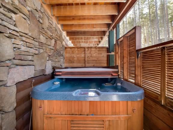 Forest Cabin w/ Hot Tub, Near Breckenridge Trails