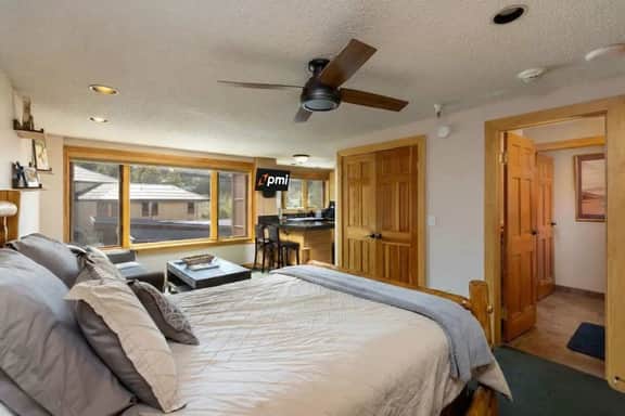 Ski-In/Ski-Out Condo: Prime Main St. Location, Views